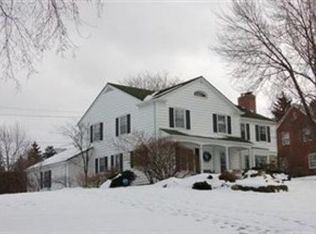 2691 Belvoir Blvd, Shaker Heights, OH