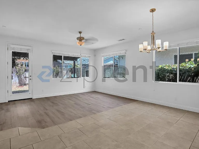 6314 W Donner Ave — Photo 10