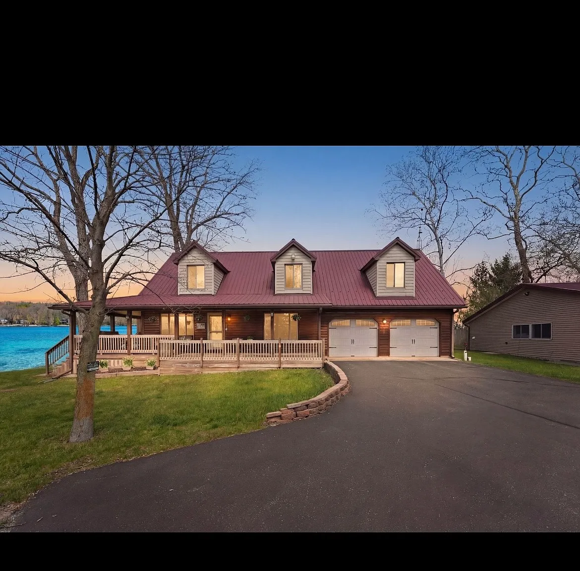3 bed, 2330 sqft, $3,200 — Photo 2