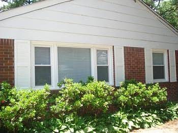 1st image of 1631 Parkview Ave