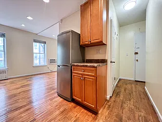 Rented by Kahen Properties