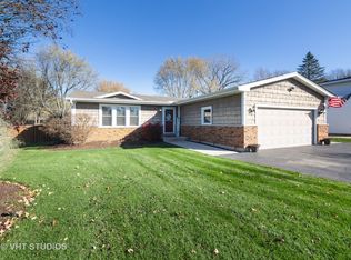 4518 W Ramble Rd, McHenry, IL 60050