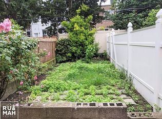 72-30 67th St #1H, Ridgewood, NY 11385