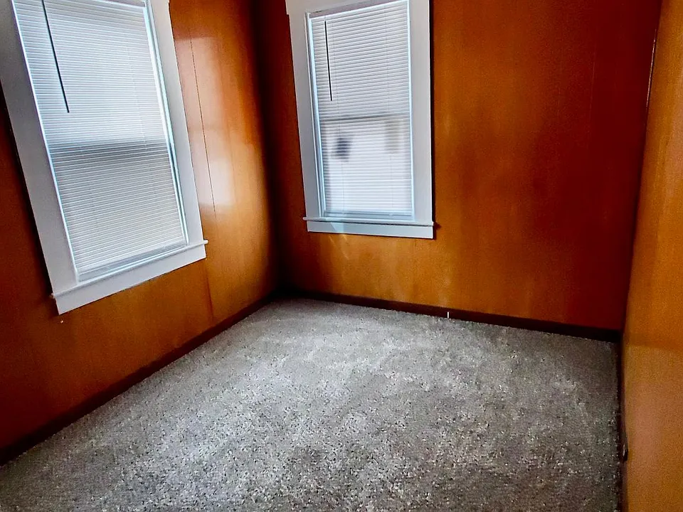 1st Bedroom Downstairs off the Living Room