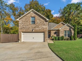 1301 Vantage Ct, Clarksville, TN 37040