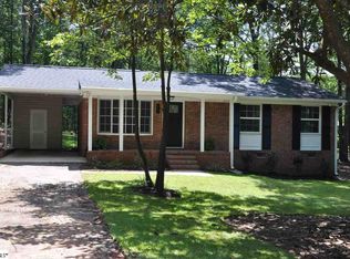 111 Dogwood Ln, Duncan, SC 29334