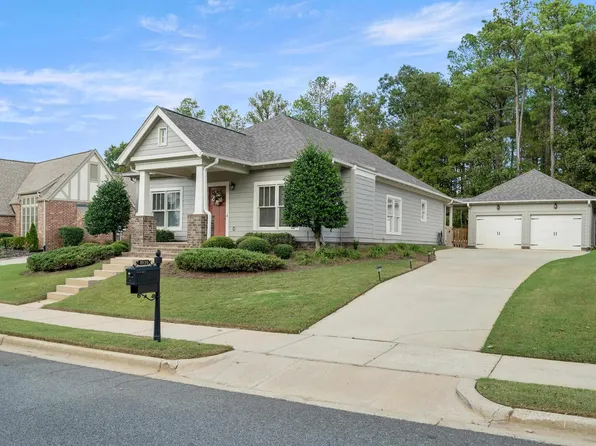 3930 James Hill Cir, Birmingham, AL 35226