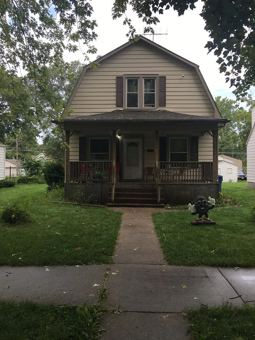 569 S Osborn Ave photo 1