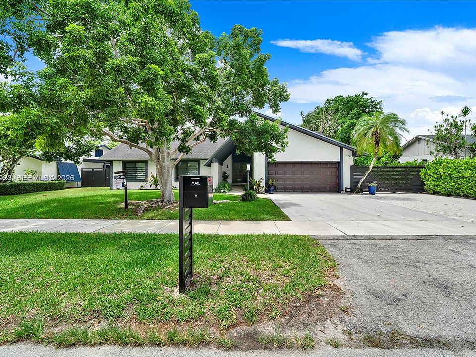 1st image of 13370 SW 99th Ter