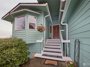 9664 SE Driftwood Dr, Pt Orchard, WA 98367