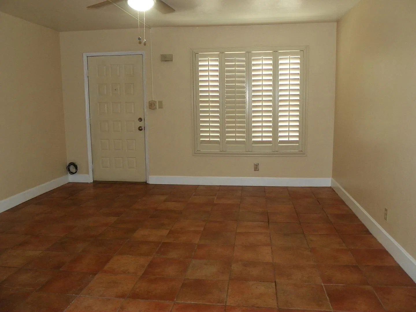 Lafayette Place Condominiums — Photo 4