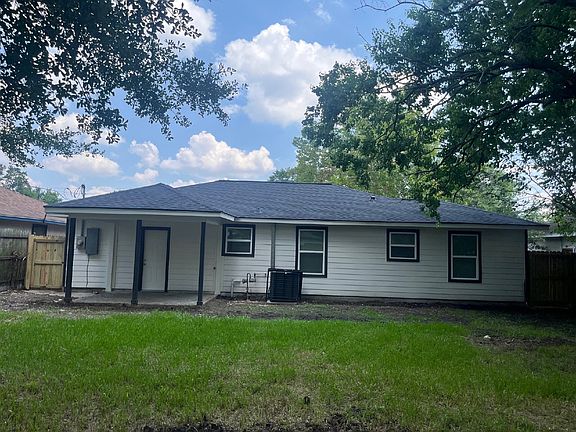 5th image of 5814 Doulton Dr