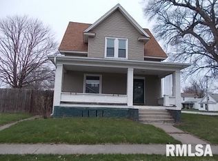 195 E Penn Ave, Roseville, IL