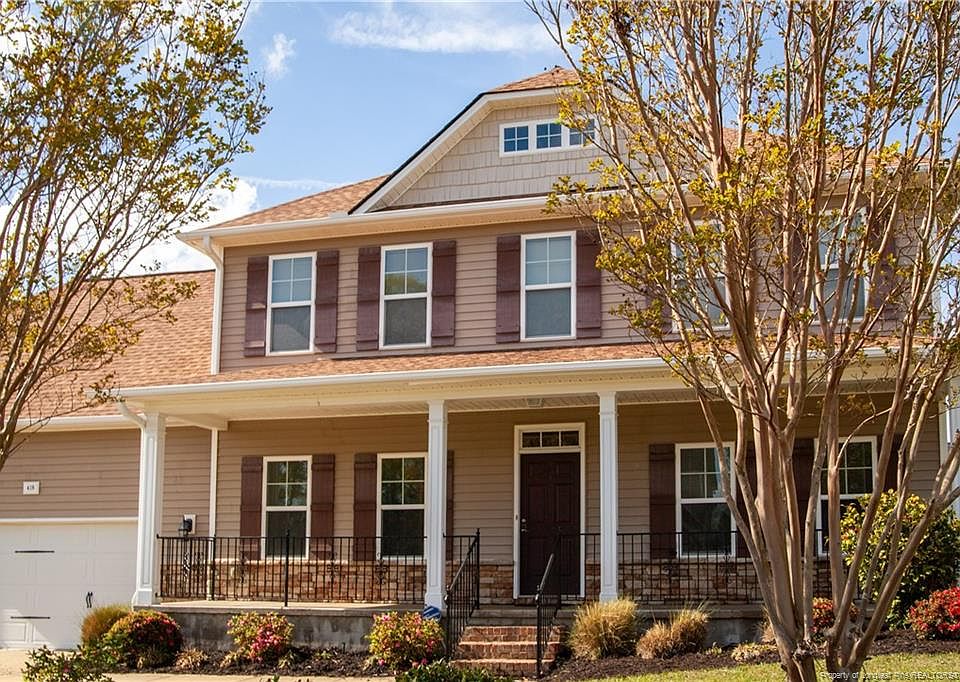 1st image of 418 Brownstone Dr
