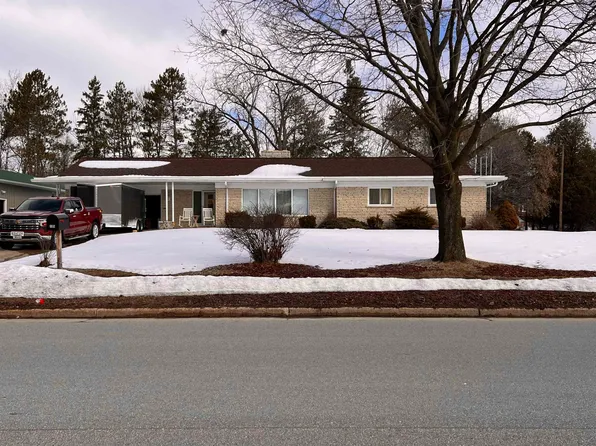 105 Madison St, Oconto, WI 54153