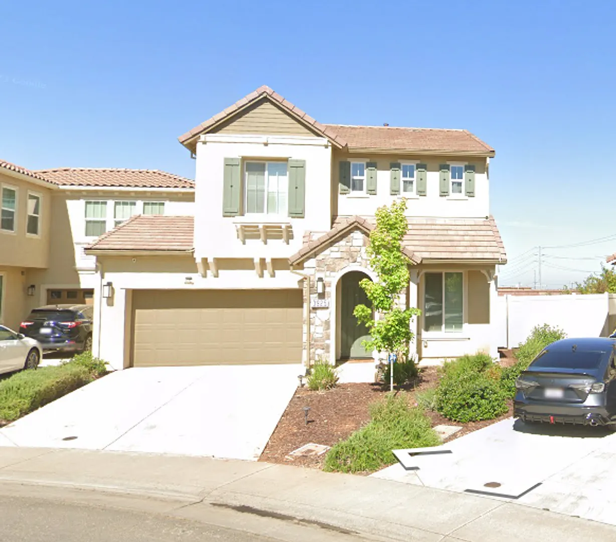 3925 Aristotle Cir photo 1
