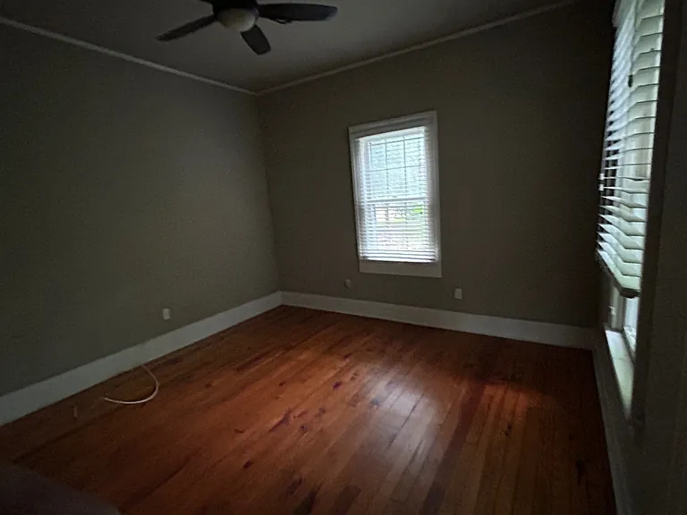 729 Royal St — Photo 15