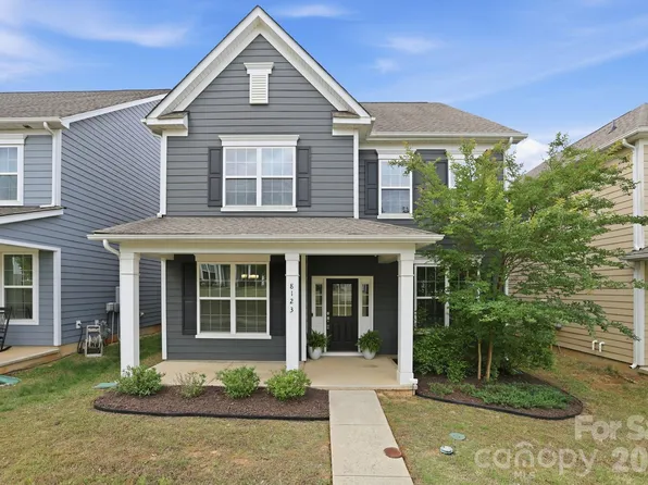 8123 Cornhill Ave, Charlotte, NC 28277