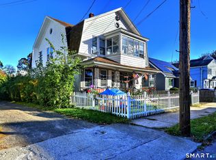 130 Horace St, Bridgeport, CT 06610