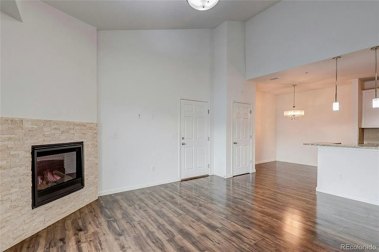 15700 East Jamison Drive, Unit 306 — Photo 2