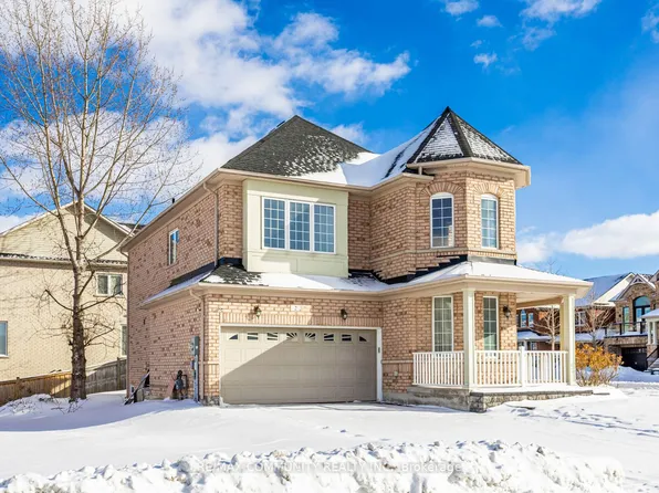 2 John Davis Gate, Whitchurch Stouffville, ON L4A 0B6
