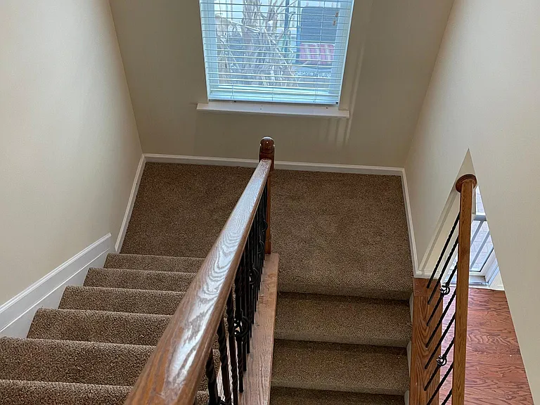 107 Dellbrook St — Photo 6