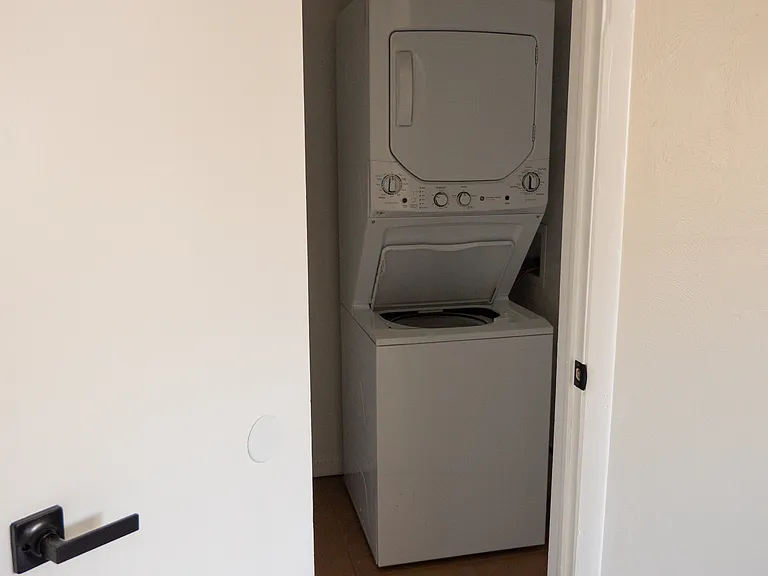 1250 Little Bay Ave #5 — Photo 9