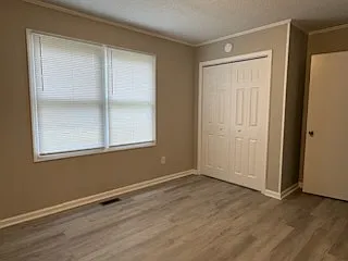 4585 Hartland Rd — Photo 13