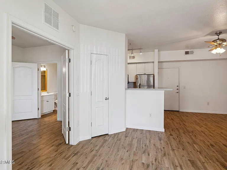 1701 E Colter St #182 — Photo 13