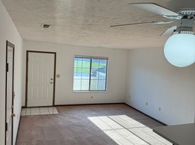 Quaker Station Apartments, Quaker Station