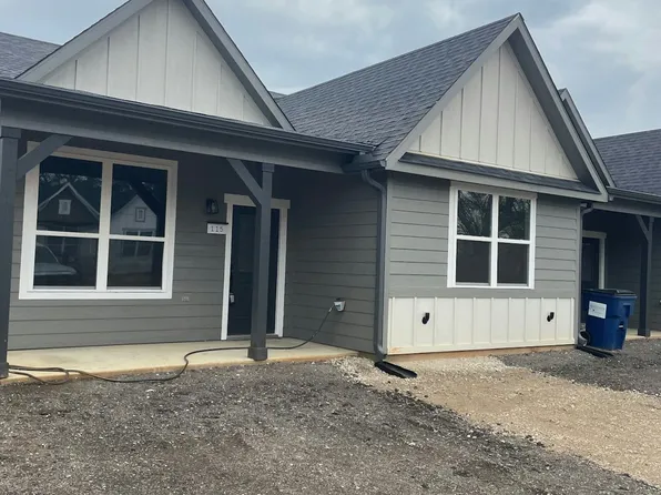 115 Private Road 8835, Palestine, TX 75801