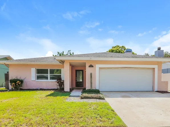 1701 E Orangeside Rd, Palm Harbor, FL 34683