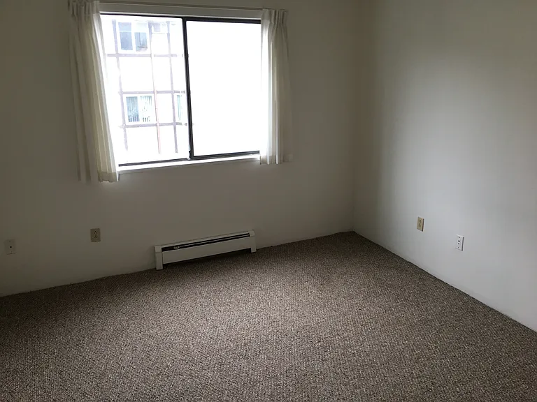 2970 Gladwin Rd — Photo 9