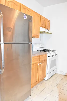 Rented by Brown Harris Stevens | media 5