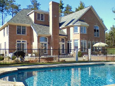 6 Esther Drive, Bedford, NH, 03110