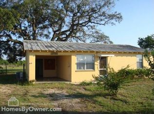 12042 Woodlea Rd, Tavares, FL 32778