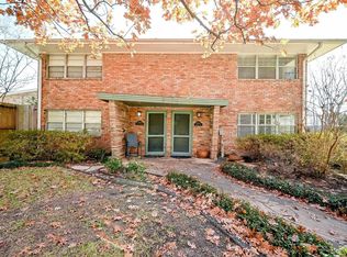 2821 Eastgrove Ln, Houston, TX 77027