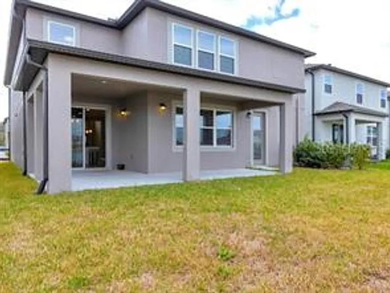 3137 Marine Grass Dr — Photo 36