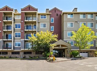 6800 132nd Pl SE UNIT E307, Newcastle, WA