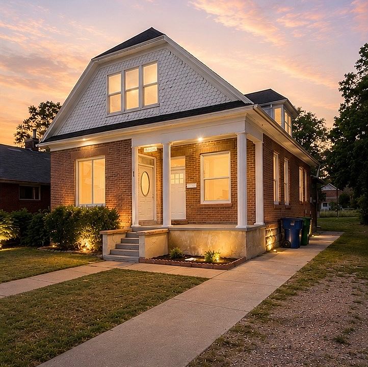 1st image of 3048 Ogden Ave