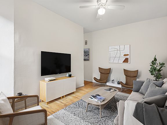4th image of 242 E 10th St APT 12