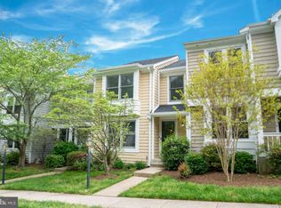 1415 Newport Spring Ct, Reston, VA 20194