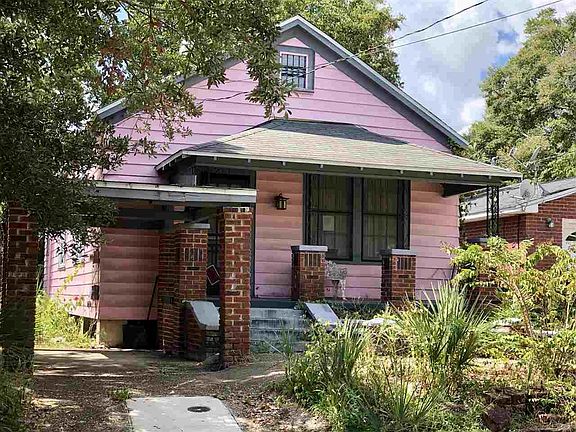 3rd image of 219 N Reus St