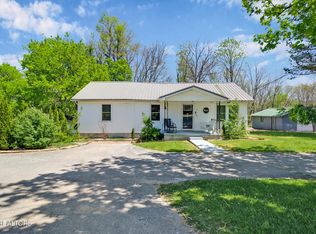 965 Sparta Hwy, Crossville, TN 38555