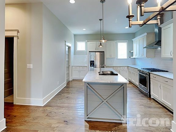 4th image of 1216 Hillwood Private Cv
