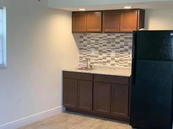 2815 W Waters Ave Suite B, Tampa, FL 33614