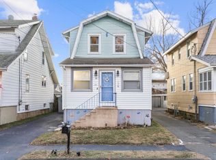 98 Henry St, East Haven, CT 06512