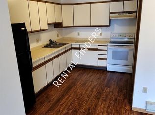 1103 Connie Rd #6, Baraboo, WI 53913