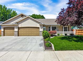 2903 N Rough Stone Way, Meridian, ID 83646