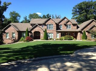15 Loggers Trl, Edwardsville, IL 62025